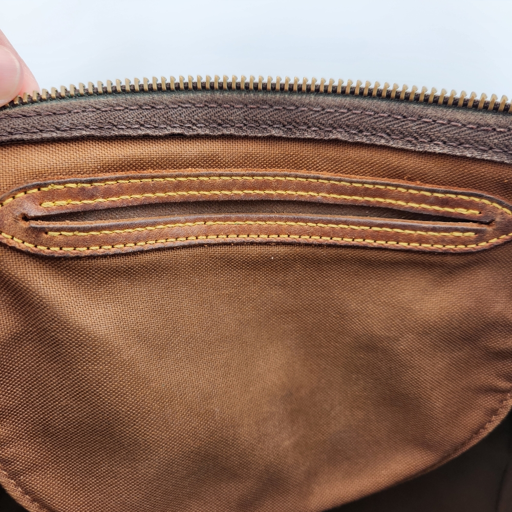 Louis Vuitton Monogram Canvas with Tan Leather Accent - Picture 8 of 11